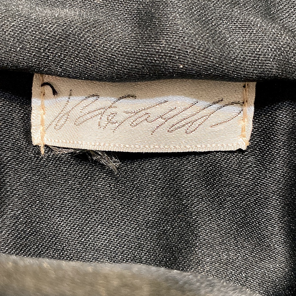 SOLD :: Vintage Lord & Taylor Beaded Clam Clutch - Picture 6 of 6